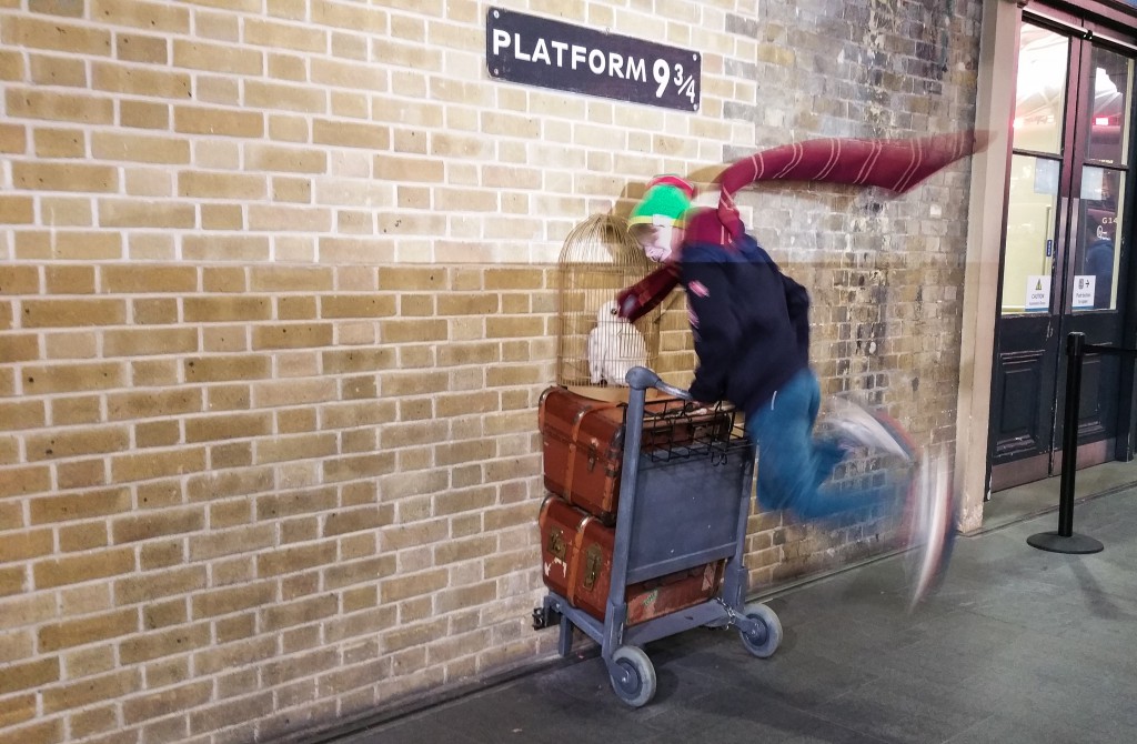 Harry Potter, Kings Cross station, perrong 9 3/4
